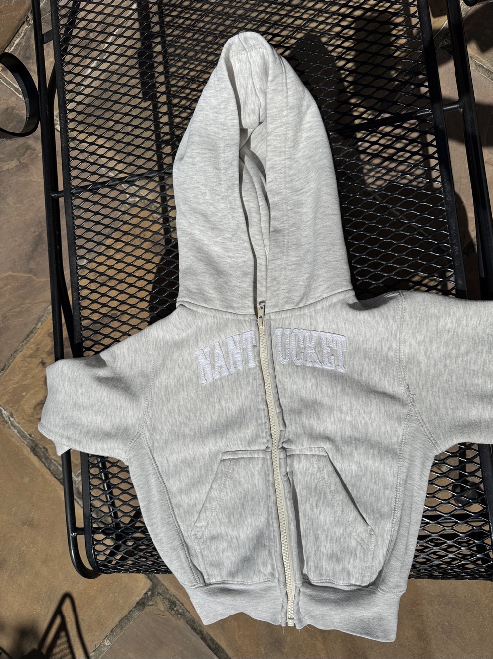 Nantucket clothing company Kids unisex Light Gray Hoodie worn once sz kids small